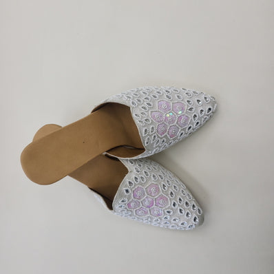 White Embroidered Bridal Heel Mule – Handcrafted Wedding Shoes FTH-03