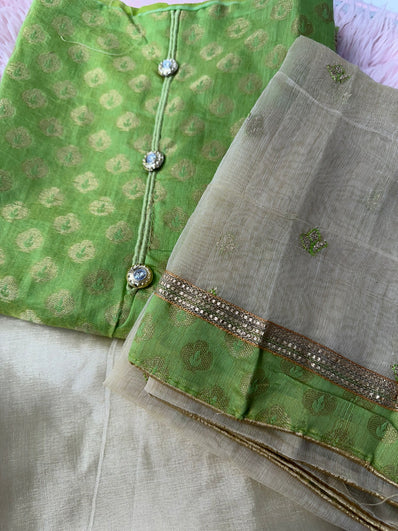 Unstitched Suit Material- 470 Green