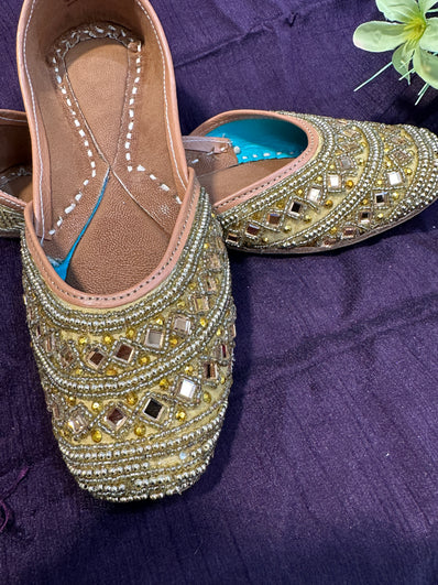 Gold Beaded Punjabi Jutti – Handcrafted Ethnic Footwear with Intricate Pearl & Mirror Embellishments for Weddings & Festive Wear