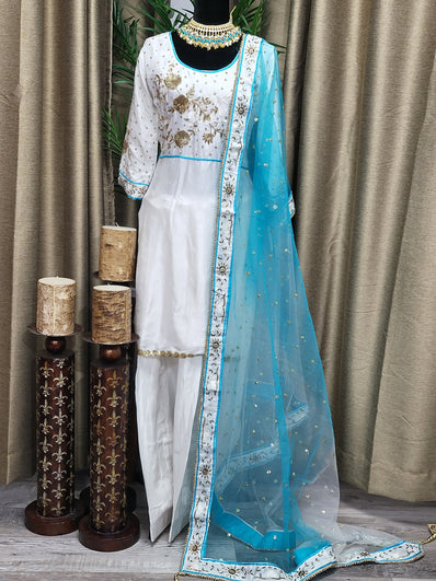 Partywear Suite in White