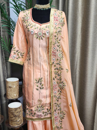 Partywear Suit in Peach